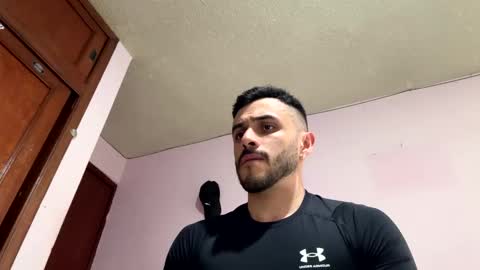 Snapshot of athlete_boy22 chatting on 02-19-26, 09:11 Atlas online show from 02-19-26, 09:11