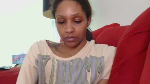 Snapshot of atirahcali chatting on 07-11-26, 01:36 AtirahCali online show from 07-11-26, 01:36