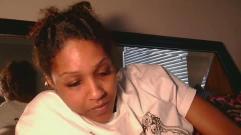 Snapshot of atirahcali chatting on 07-18-26, 12:42 AtirahCali online show from 07-18-26, 12:42