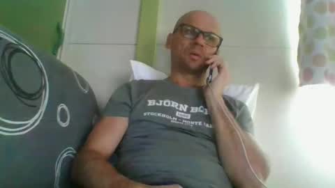 Snapshot of atiran chatting on 04-16-26, 10:49 atiran online show from 04-16-26, 10:49