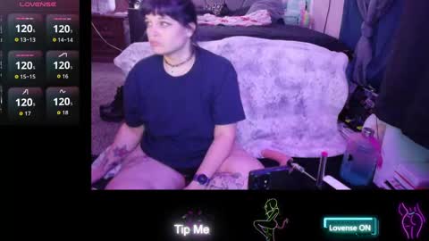 Snapshot of atomicfireball8 chatting on 09-24-25, 02:37 Atomicfireball8 online show from 09-24-25, 02:37