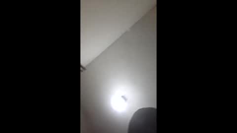 Snapshot of atondocesar1 chatting on 04-13-26, 09:15 Perroamarillo online show from 04-13-26, 09:15