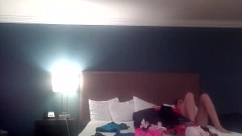 Snapshot of atreatforyou_86 chatting on 12-21-25, 06:42 atreatforyou_86 online show from 12-21-25, 06:42