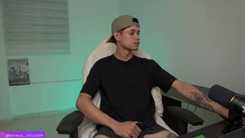 Snapshot of atreus_oficial chatting on 12-03-25, 07:38 Atreus online show from 12-03-25, 07:38