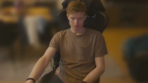 Max Powers online show from 01-12-25, 05:33