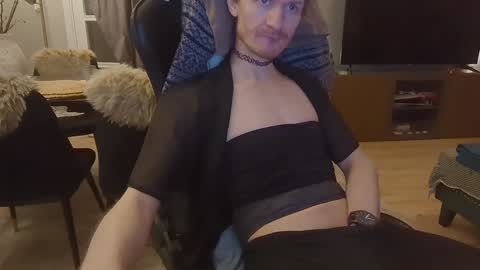 Max Powers online show from 01-19-25, 10:49