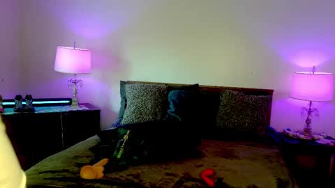 Aubree  Shae online show from 10-29-25, 05:47