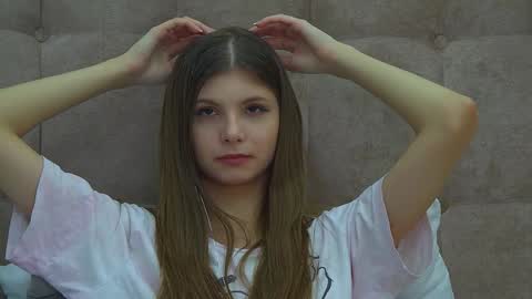 Audrey online show from 02-08-25, 05:39