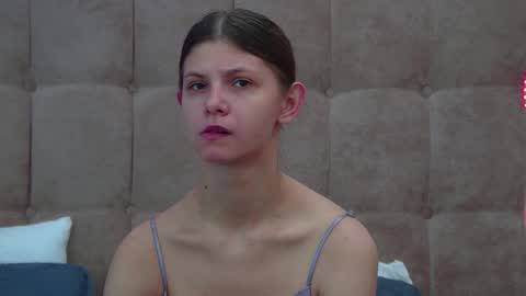 Audrey online show from 10-03-25, 06:43