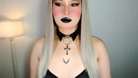 Audrey online show from 03-27-26, 07:14