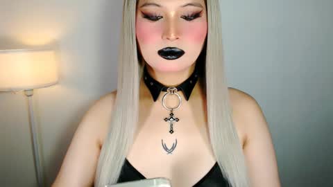 Audrey online show from 03-27-26, 08:26