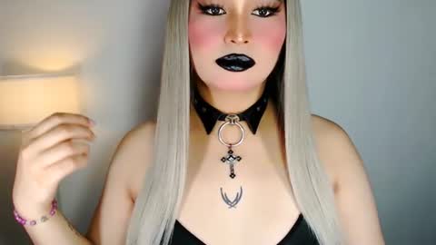 Snapshot of audreyholloway chatting on 06-12-26, 08:46 Audrey online show from 06-12-26, 08:46