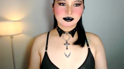 Snapshot of audreyholloway chatting on 06-16-26, 09:23 Audrey online show from 06-16-26, 09:23