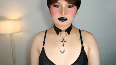 Snapshot of audreyholloway chatting on 06-26-26, 09:35 Audrey online show from 06-26-26, 09:35