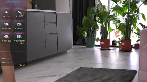 Isabella online show from 07-18-26, 05:44