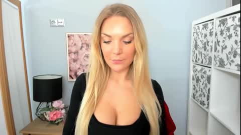 AulloraSensual online show from 02-21-25, 06:18