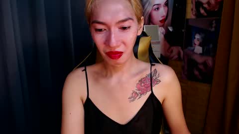 Miss awra online show from 01-23-25, 05:35