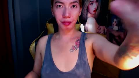 Miss awra online show from 11-23-25, 05:51