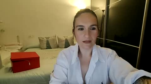 Snapshot of aurasensual69 chatting on 06-15-26, 10:45 aurasensual69 online show from 06-15-26, 10:45