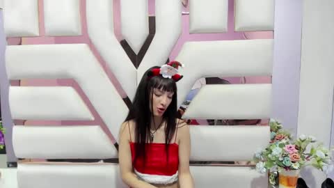 Snapshot of aurora18palmer chatting on 12-14-24, 02:53 aurora online show from 12-14-24, 02:53