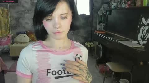 Snapshot of aurora__cute chatting on 05-25-26, 07:31 Auroraa Cute online show from 05-25-26, 07:31