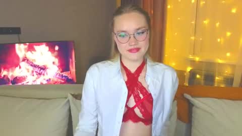 Kate online show from 12-14-24, 04:42