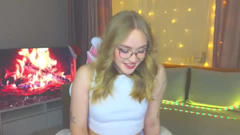 Kate online show from 01-05-25, 04:16