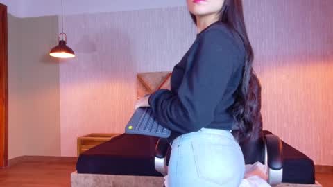 Aurora online show from 11-13-25, 03:27