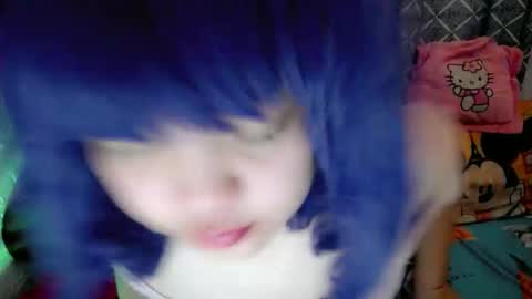 cute online show from 10-18-25, 12:57