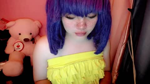 cute online show from 07-15-26, 02:28
