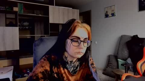 Snapshot of aurora_spell chatting on 09-18-25, 10:06 Milana online show from 09-18-25, 10:06