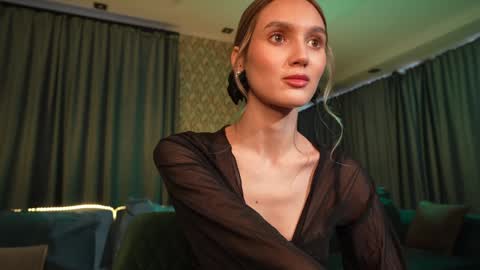 Aurora online show from 01-20-25, 06:42