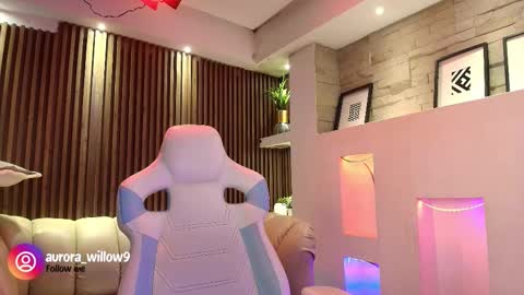 Snapshot of aurora_willow9 chatting on 12-17-25, 03:12 aurora_willow9 online show from 12-17-25, 03:12