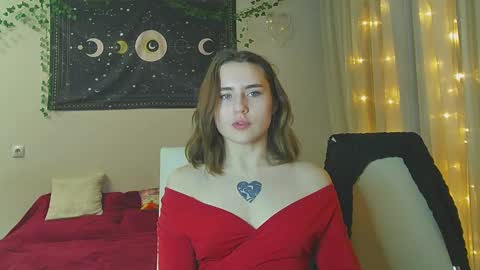 Snapshot of aurora_worker chatting on 12-30-24, 03:35 Aurora online show from 12-30-24, 03:35