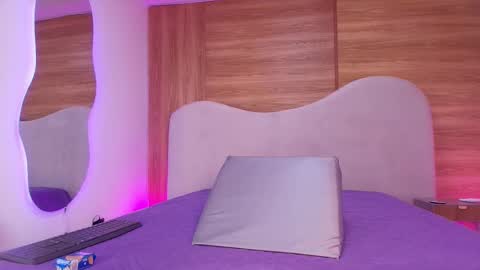 auroraa_miller online show from 03-18-26, 03:09