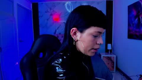 Snapshot of auroradiaz_ chatting on 01-31-26, 07:56 Aurora Diaz online show from 01-31-26, 07:56