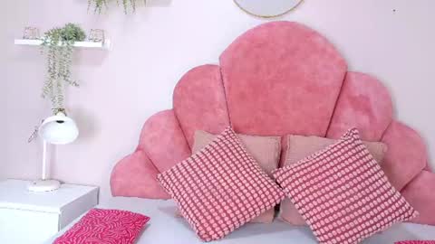 Snapshot of aurorajackson__ chatting on 07-03-26, 11:27 AURORA online show from 07-03-26, 11:27