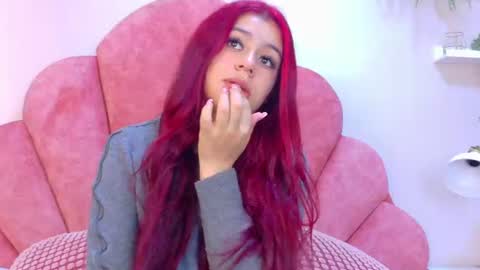 Snapshot of aurorajackson__ chatting on 07-12-26, 11:56 AURORA online show from 07-12-26, 11:56