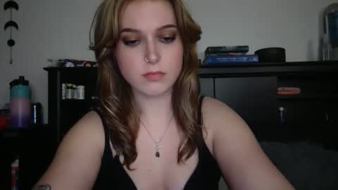 auroralightz1 online show from 01-07-26, 02:36