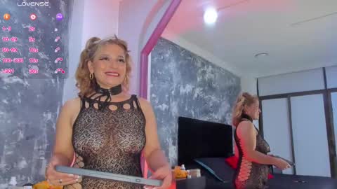 Aurora Rojas online show from 01-18-25, 11:00