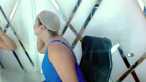 Aurora online show from 11-14-25, 07:12