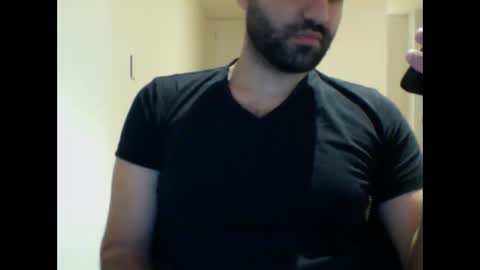 Snapshot of aussie099 chatting on 11-11-25, 10:04 aussie099 online show from 11-11-25, 10:04