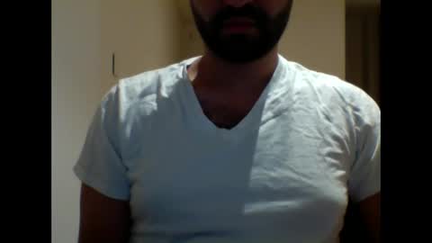 Snapshot of aussie099 chatting on 11-23-25, 11:10 aussie099 online show from 11-23-25, 11:10