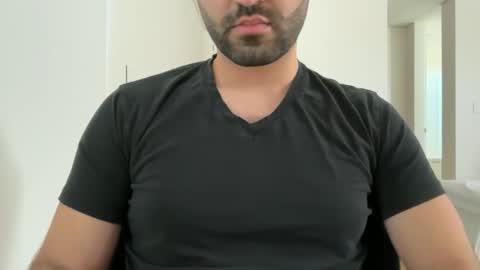 Snapshot of aussie099 chatting on 01-10-26, 04:36 aussie099 online show from 01-10-26, 04:36