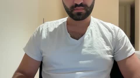 Snapshot of aussie099 chatting on 01-17-26, 12:21 aussie099 online show from 01-17-26, 12:21