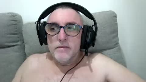 aussie_ozzie online show from 05-16-26, 05:48
