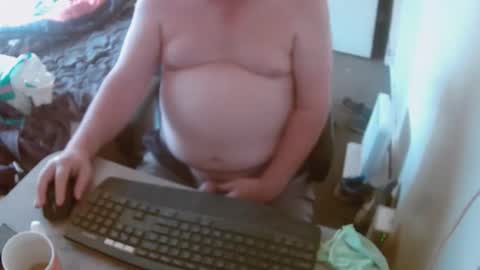 Snapshot of aussiebaker chatting on 11-02-25, 11:07 aussiebaker online show from 11-02-25, 11:07