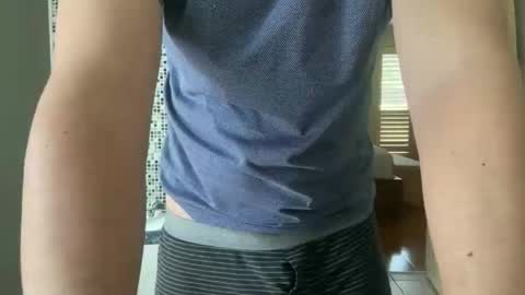 Snapshot of aussielatino82 chatting on 09-18-25, 02:02 Rich online show from 09-18-25, 02:02