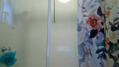 Milf4u online show from 01-13-25, 08:15