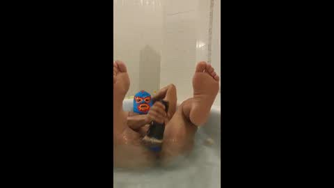 austin819 online show from 12-15-25, 04:06